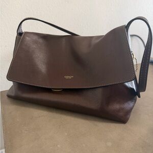 COACH maple Chelsea 30  Shoulder Bag with Gold Accent